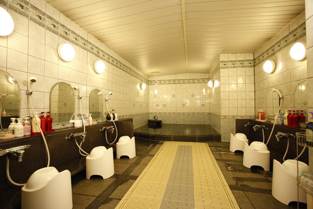 New Central Hotel Tokyo Eksteriør billede